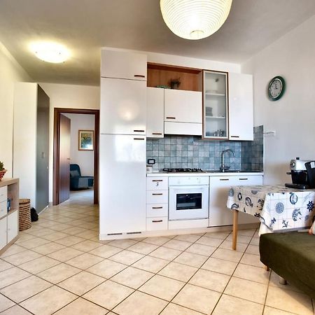 Porto Alabe Sardegna.... A Due Passi Dal Mare Apartman Tresnuraghes Kültér fotó