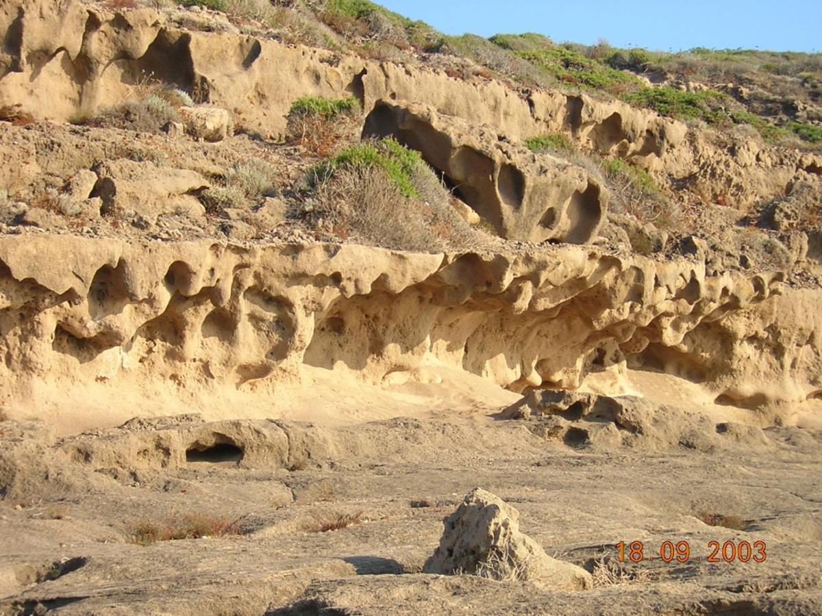 Porto Alabe Sardegna.... A Due Passi Dal Mare Apartman Tresnuraghes Kültér fotó
